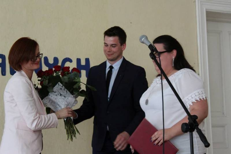 Relacja z uroczystości pożegnania Absolwentów Zespołu Szkół nr 2