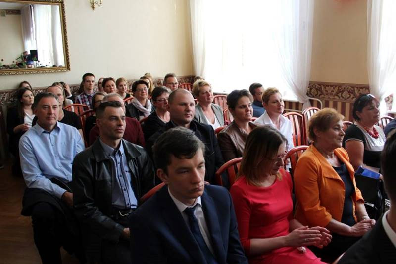 Relacja z uroczystości pożegnania Absolwentów Zespołu Szkół nr 2