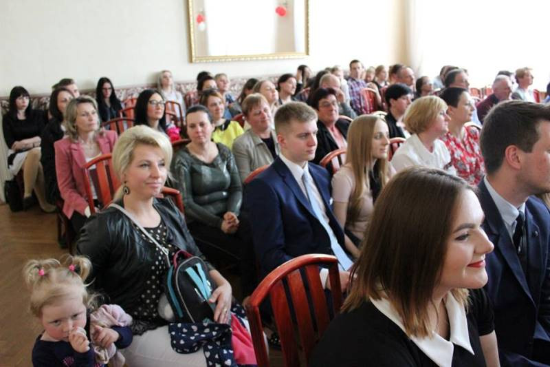 Relacja z uroczystości pożegnania Absolwentów Zespołu Szkół nr 2
