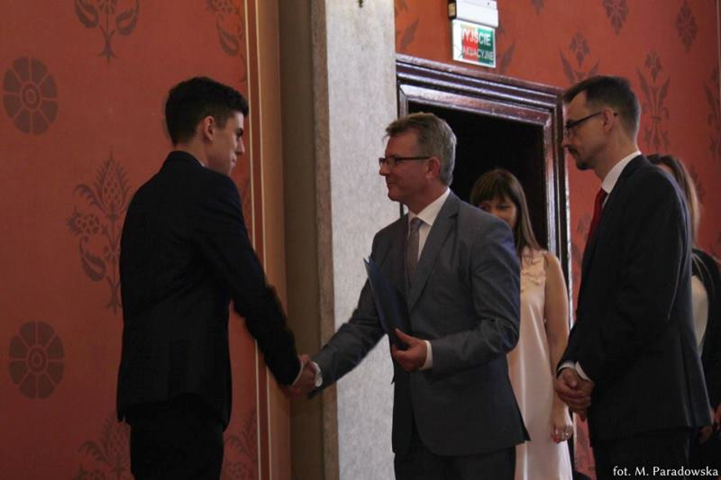 Licealiści zakończyli trzyletni etap nauki - powodzenia na maturze