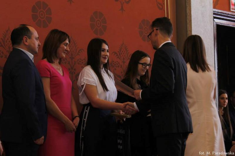 Licealiści zakończyli trzyletni etap nauki - powodzenia na maturze