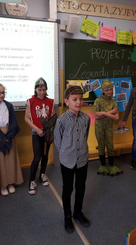 Polskie legendy na wesoło i program ?Tańce rewii i musicali? w Czwórce