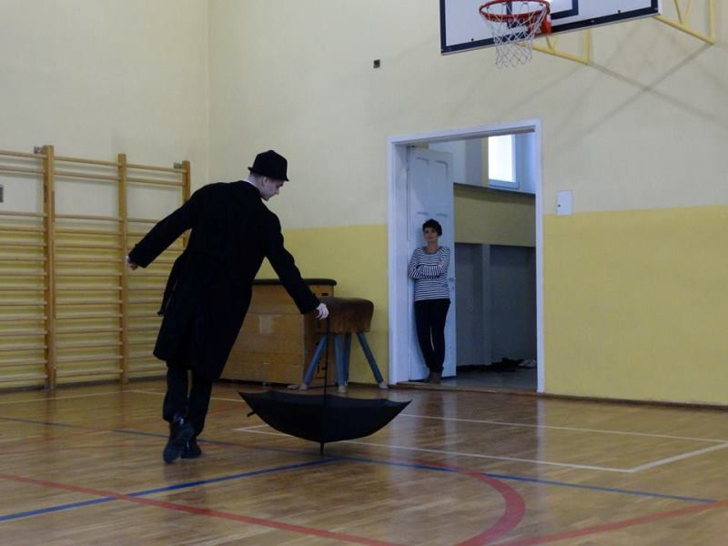 Polskie legendy na wesoło i program ?Tańce rewii i musicali? w Czwórce