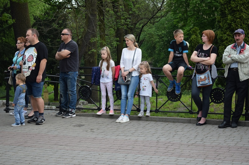 Koncert Orkiestry Dętej, Tancerek i Mażoretek CHDK: 