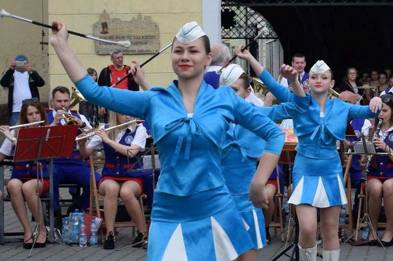 Koncert Orkiestry Dętej, Tancerek i Mażoretek CHDK: 