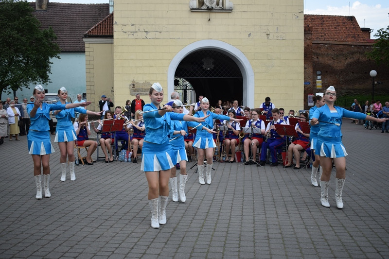 Koncert Orkiestry Dętej, Tancerek i Mażoretek CHDK: 
