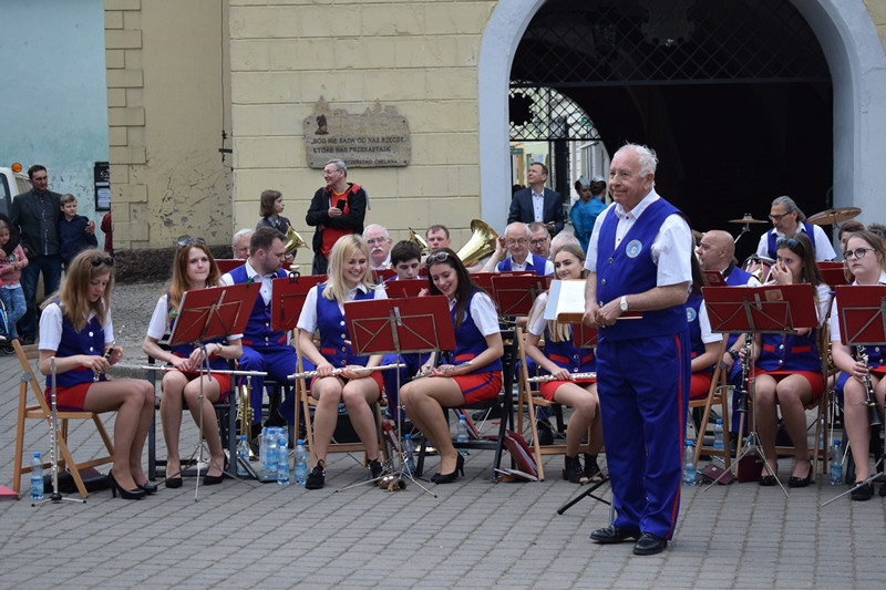 Koncert Orkiestry Dętej, Tancerek i Mażoretek CHDK: 