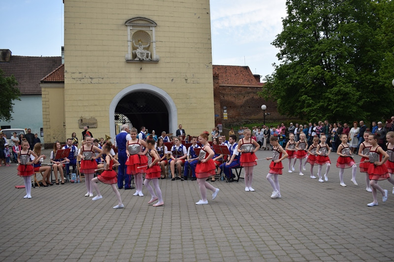Koncert Orkiestry Dętej, Tancerek i Mażoretek CHDK: 