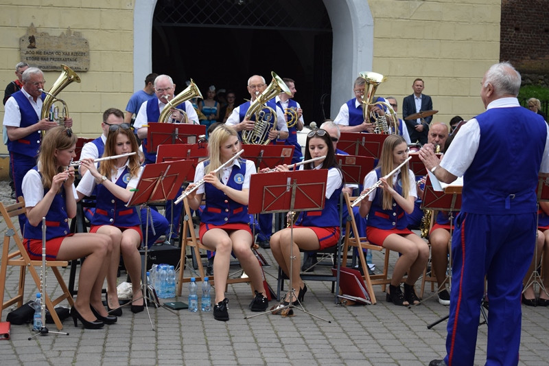 Koncert Orkiestry Dętej, Tancerek i Mażoretek CHDK: 