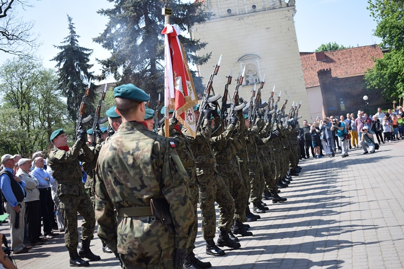 Uroczystość przy Grobie Nieznanego Żołnierza w rocznicę uchwalenia Konstytucji 3 Maja