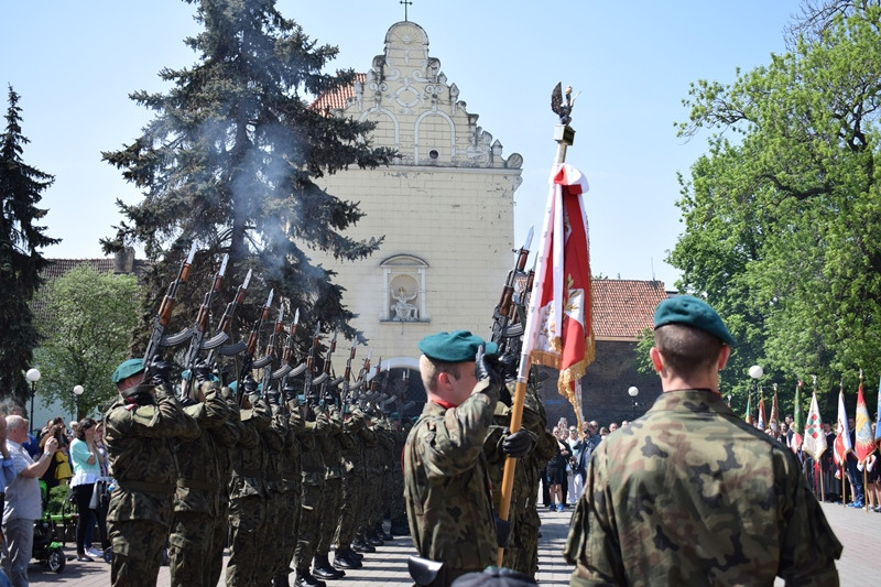 Uroczystość przy Grobie Nieznanego Żołnierza w rocznicę uchwalenia Konstytucji 3 Maja