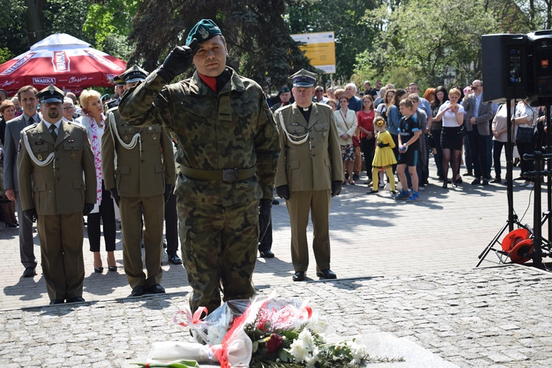 Uroczystość przy Grobie Nieznanego Żołnierza w rocznicę uchwalenia Konstytucji 3 Maja