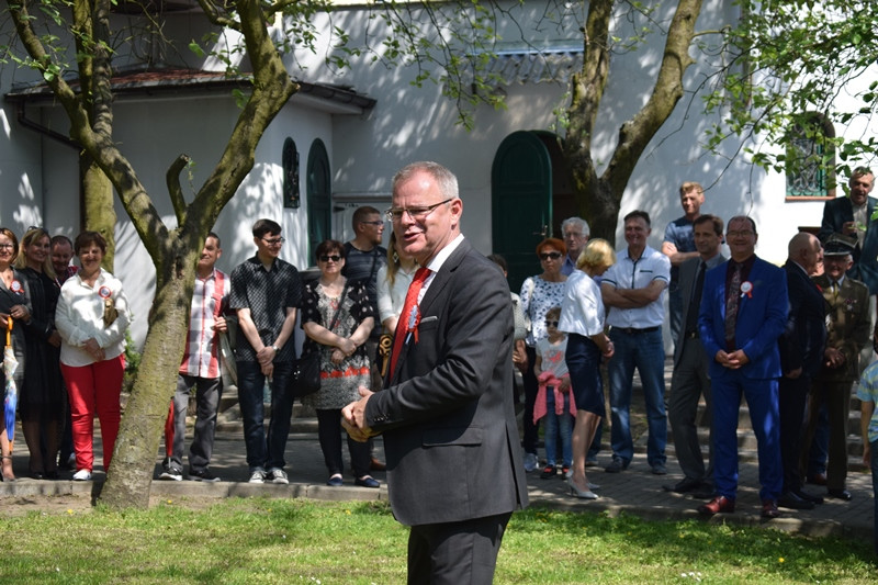 Symboliczne posadzenie DĘBU NIEPODLEGŁOŚCI dla upamiętnienia 100-lecia odzyskania niepodległości
