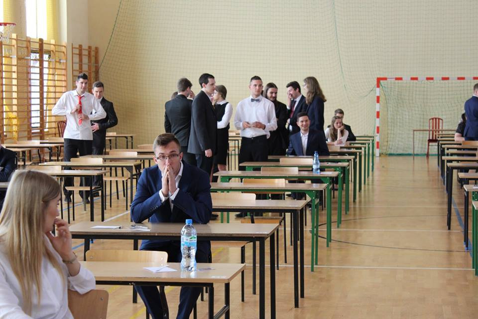 Maturzyści, trzymamy za Was kciuki ! Dziś zaczął się maraton maturalny