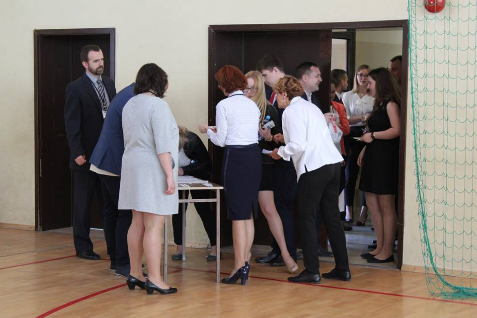 Maturzyści, trzymamy za Was kciuki ! Dziś zaczął się maraton maturalny
