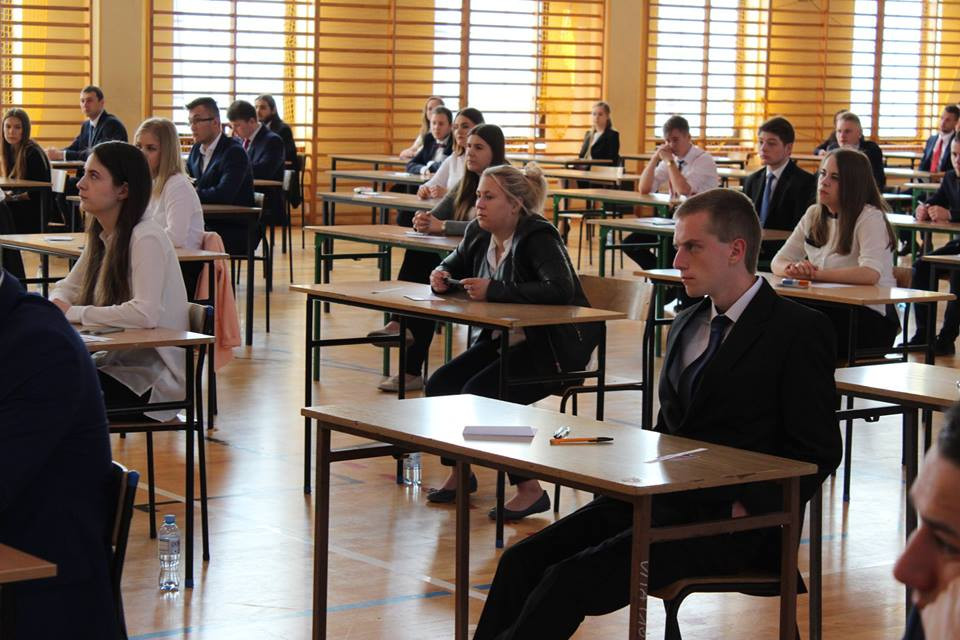 Maturzyści, trzymamy za Was kciuki ! Dziś zaczął się maraton maturalny