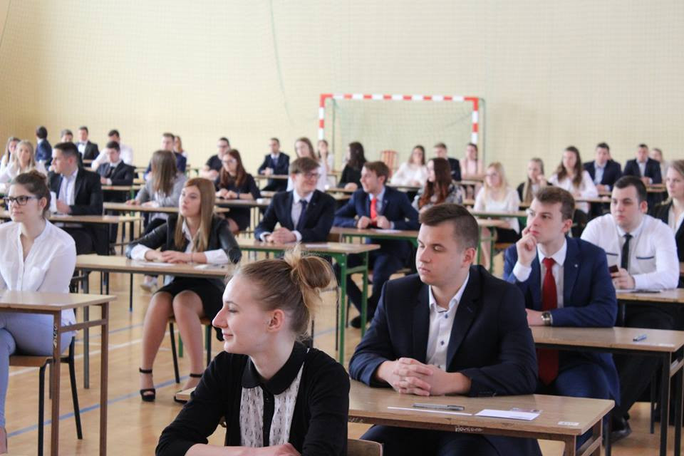 Maturzyści, trzymamy za Was kciuki ! Dziś zaczął się maraton maturalny