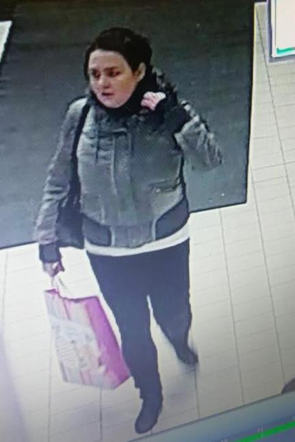 Czy rozpoznajesz tę osobę ? Policjanci poszukują złodziejki