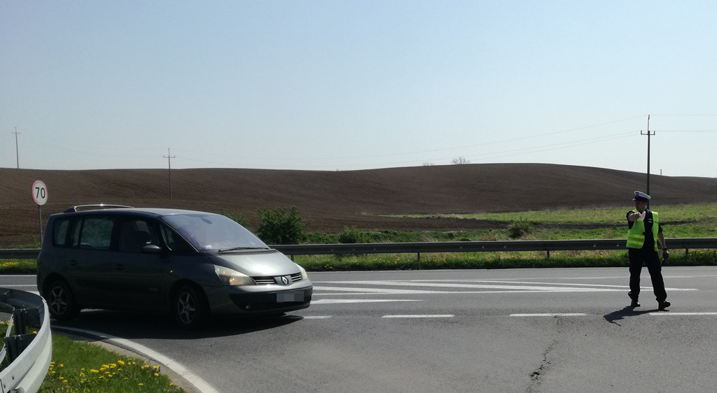 28 wypadków, zginęło 7 osób, a 30 zostało rannych - tragiczny bilans 