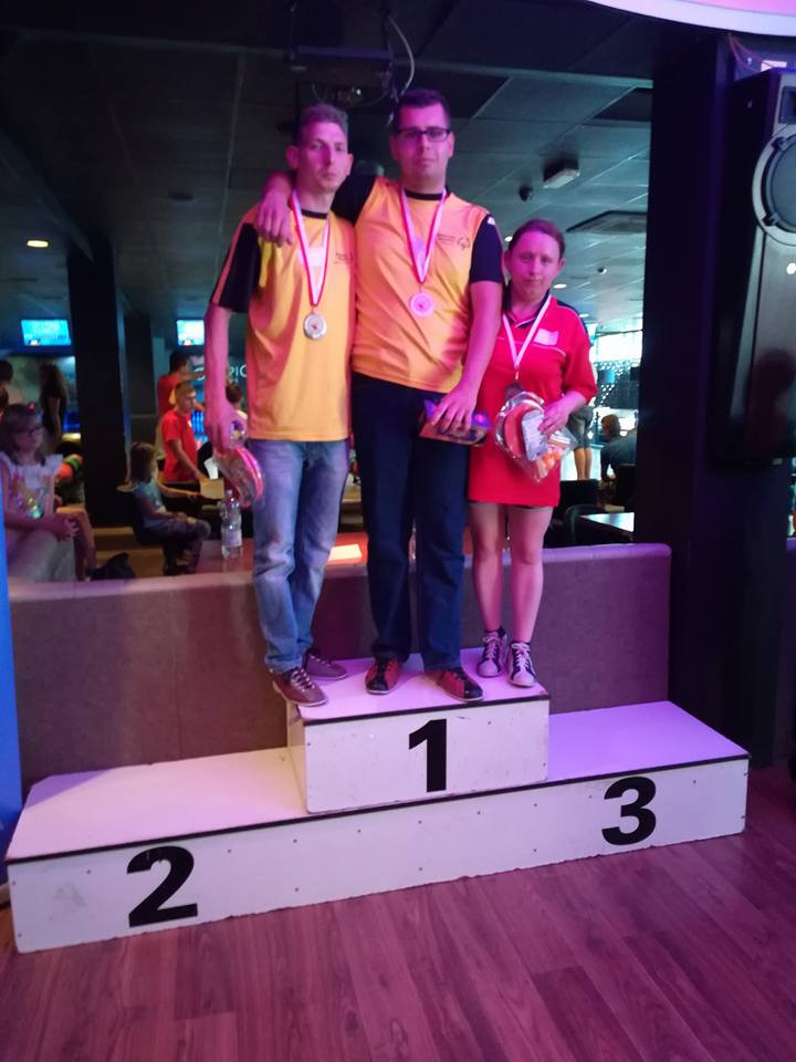 Lekcja muzealna i turniej bowlingowy placówek integracyjnych