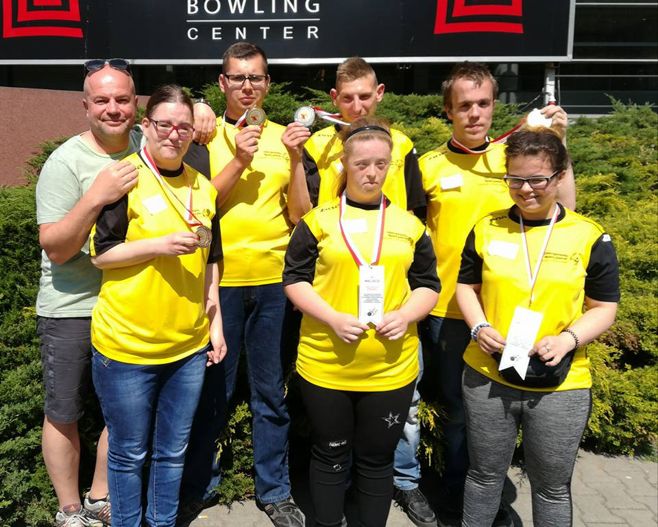 Lekcja muzealna i turniej bowlingowy placówek integracyjnych