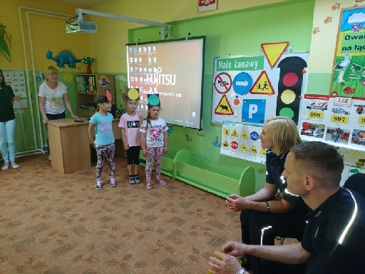 Pogadanka o bezpieczeństwie na drodze i w domu