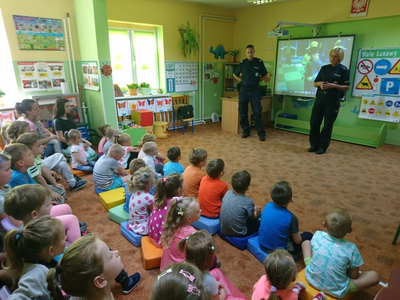 Pogadanka o bezpieczeństwie na drodze i w domu