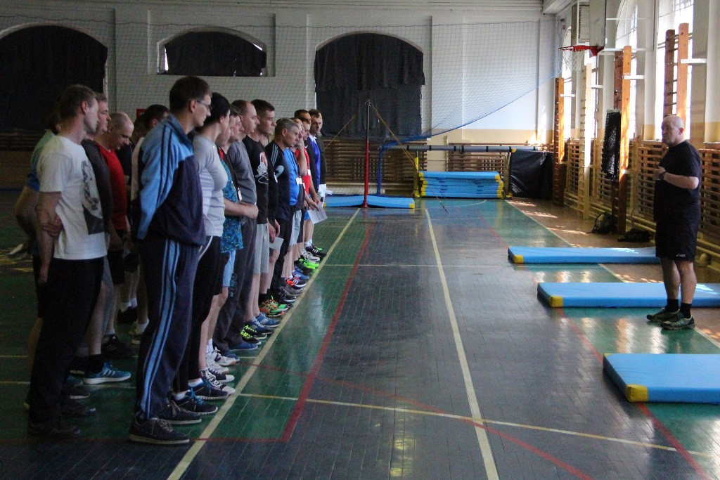 Egzamin sprawności fizycznej w 3 Batalionie Drogowo-Mostowym