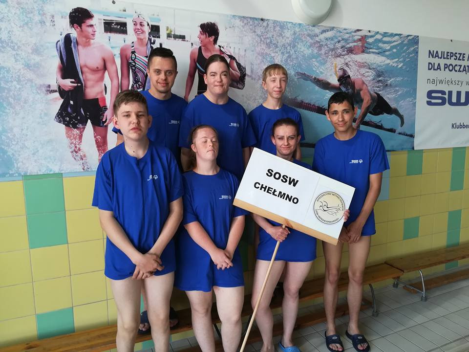 Dziewięć medali zdobytych na VIII Integracyjnym Mityngu Pływackim Osób Niepełnosprawnych