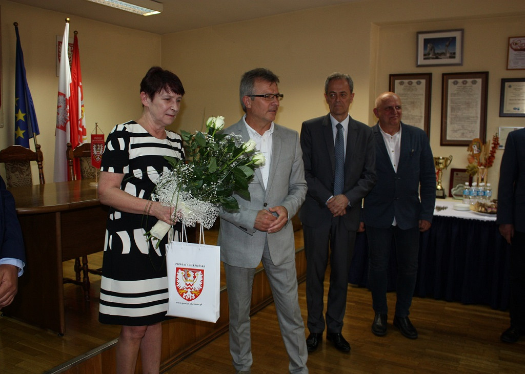 Podziękowanie za wieloletnią współpracę dla pani Marioli Burc