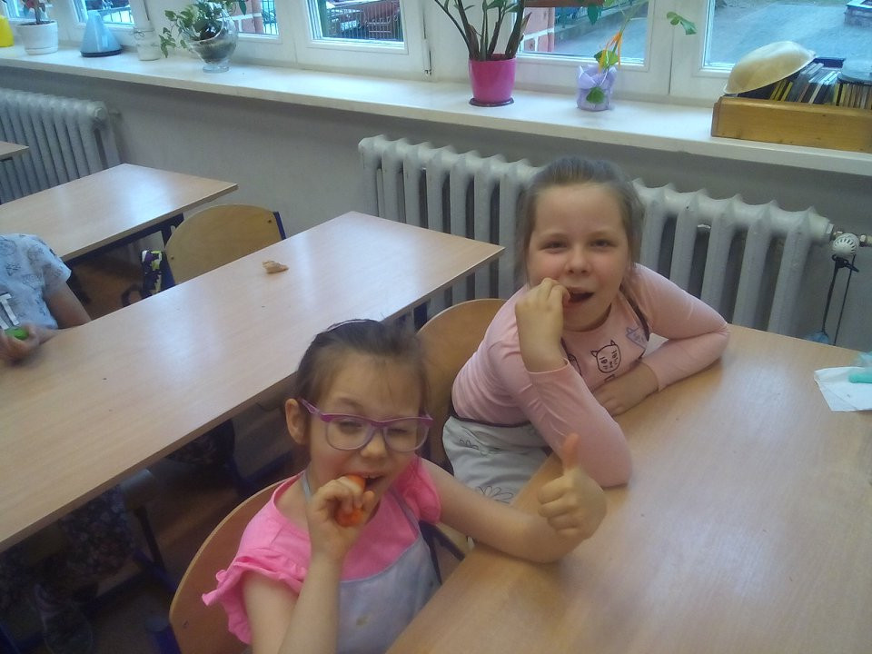 Marchewkowy Tydzień oraz Szkolny Konkurs Recytatorski 