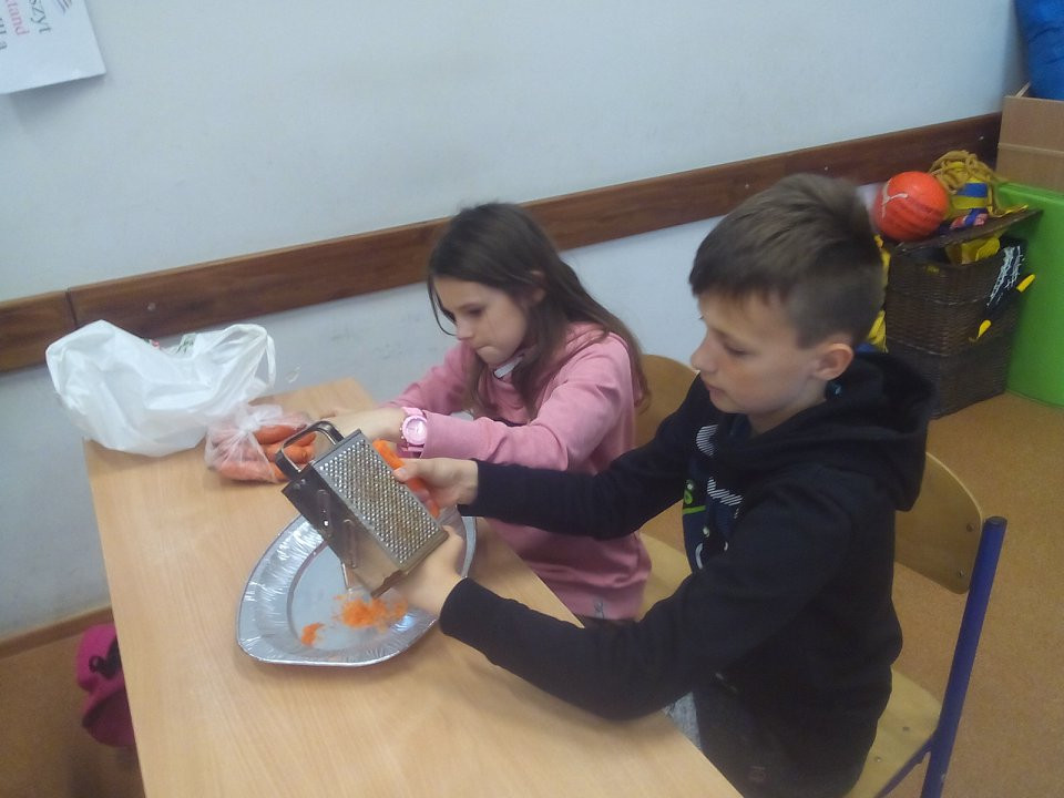 Marchewkowy Tydzień oraz Szkolny Konkurs Recytatorski 