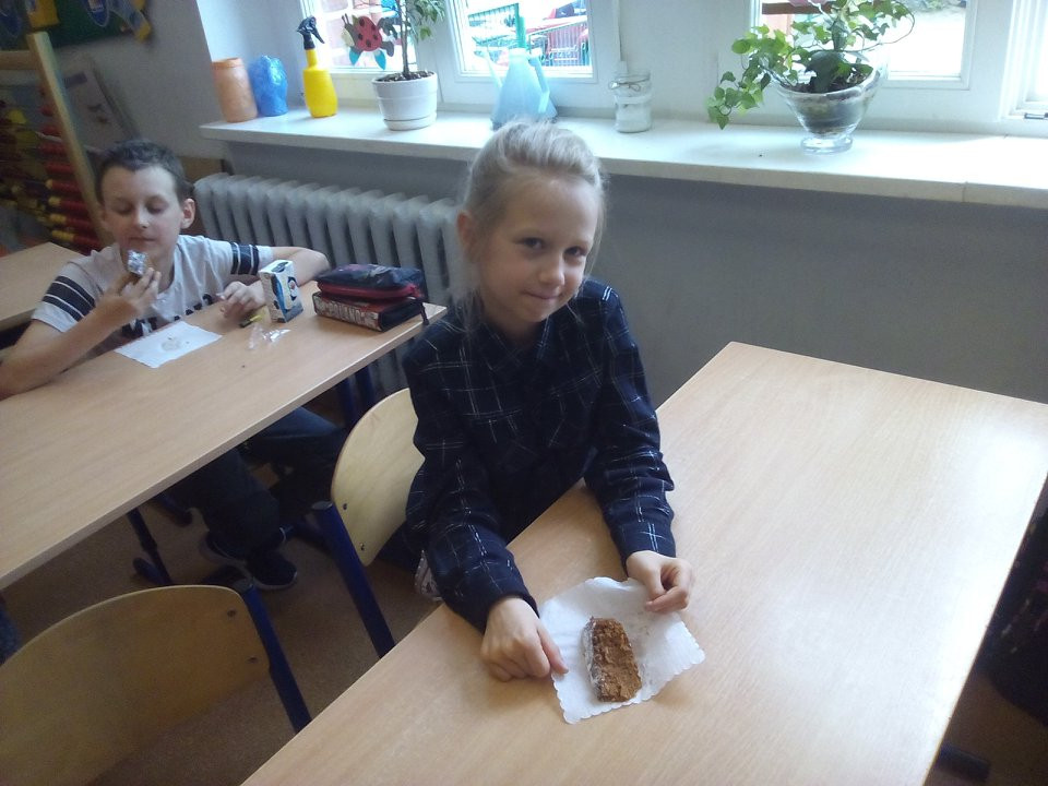 Marchewkowy Tydzień oraz Szkolny Konkurs Recytatorski 