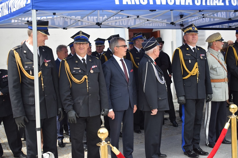 Relacja z Powiatowych Obchodów Dnia Strażaka oraz uroczystości nadania sztandaru dla KP PSP w Chełmnie