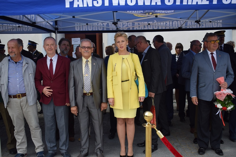 Relacja z Powiatowych Obchodów Dnia Strażaka oraz uroczystości nadania sztandaru dla KP PSP w Chełmnie