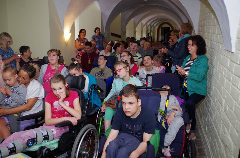 Koncert w Domu Pomocy Społecznej Zgromadzenia Sióstr Miłosierdzia