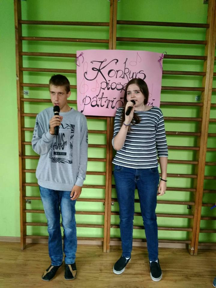 Prezentacja talentów konkursowych podopiecznych S.O.S.W.