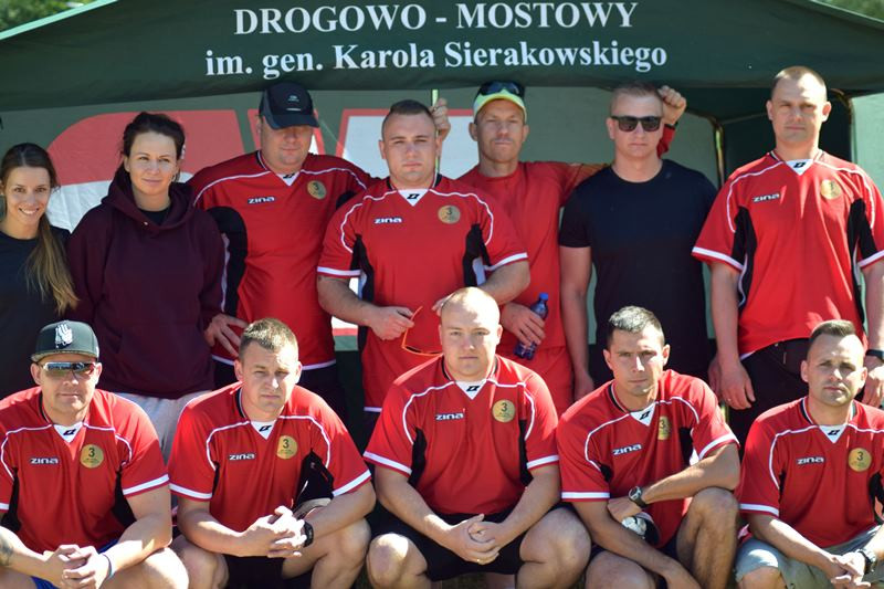 Wspaniała rywalizacja podczas XI Chełmińskich Wyścigów Łodzi Smoczych