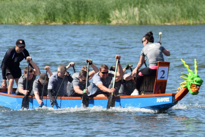 Wspaniała rywalizacja podczas XI Chełmińskich Wyścigów Łodzi Smoczych
