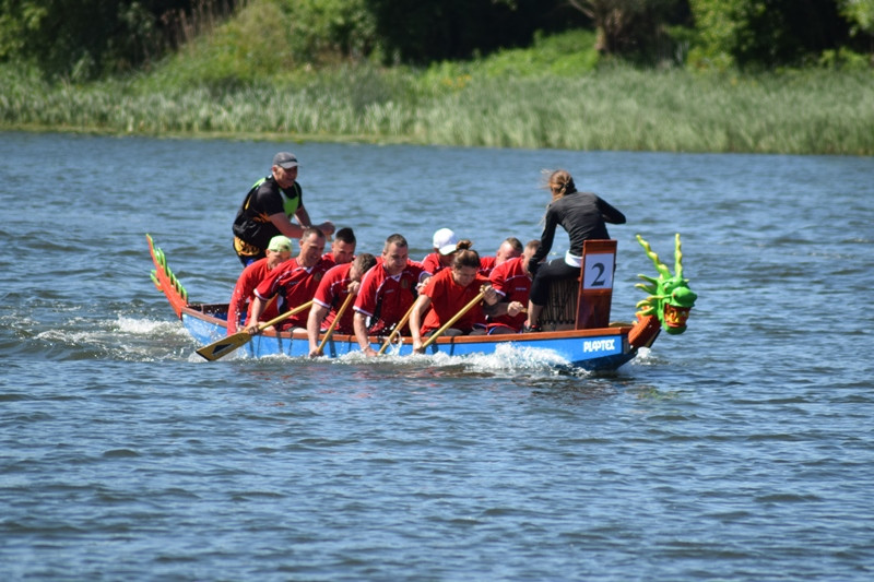 Wspaniała rywalizacja podczas XI Chełmińskich Wyścigów Łodzi Smoczych