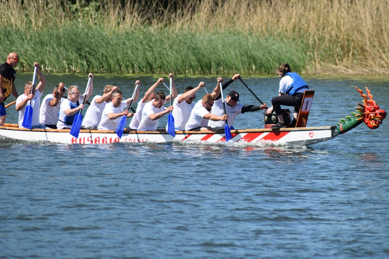 Wspaniała rywalizacja podczas XI Chełmińskich Wyścigów Łodzi Smoczych