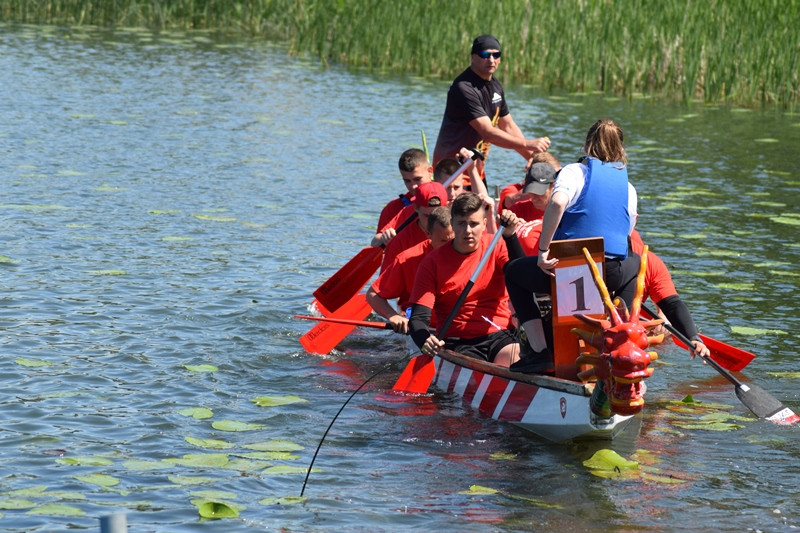 Wspaniała rywalizacja podczas XI Chełmińskich Wyścigów Łodzi Smoczych