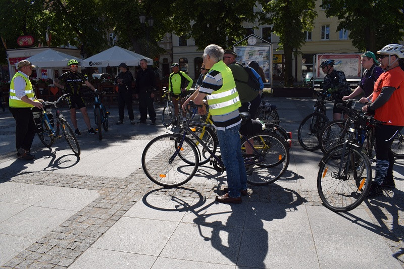 Wycieczka rowerowa ?Śladami 8 Pułku Strzelców Konnych? z okazji 100?lecia Odzyskania Niepodległości