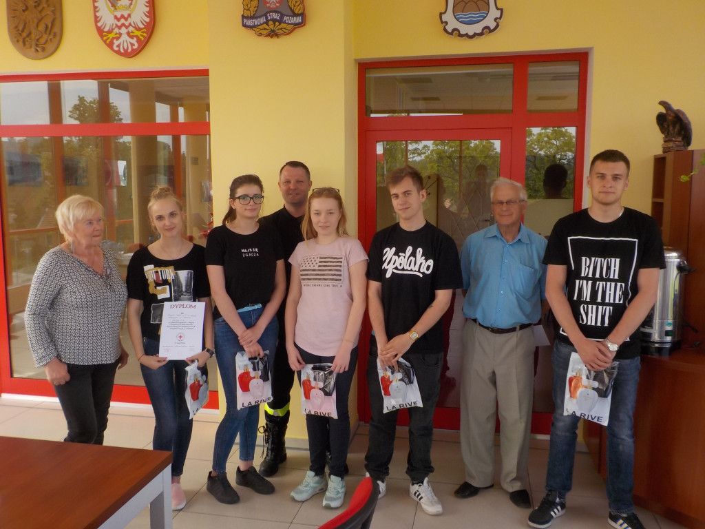 Zawody z ratownictwa medycznego dla młodzieżowych grup PCK