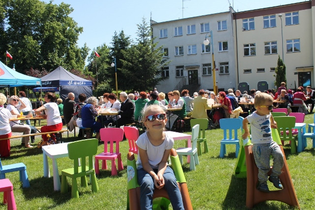 IV Przegląd Zespołów Wokalnych w Unisławiu