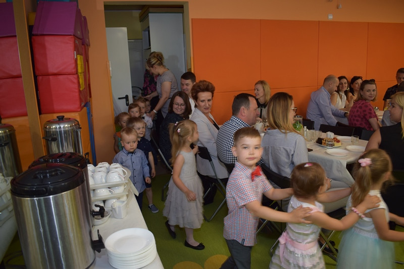 Moja Mama-Czarodziejka, mój Tata-Superbohater: Motylki dla ukochanych Rodziców