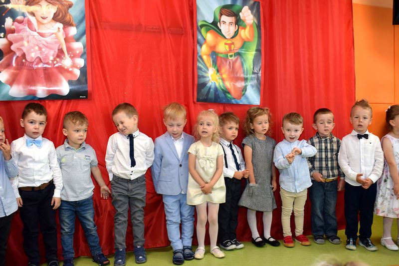 Moja Mama-Czarodziejka, mój Tata-Superbohater: Motylki dla ukochanych Rodziców