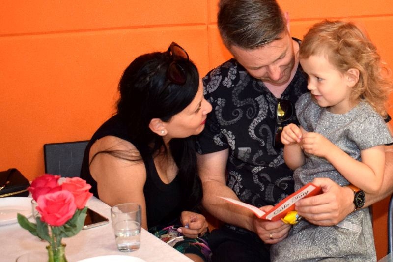 Moja Mama-Czarodziejka, mój Tata-Superbohater: Motylki dla ukochanych Rodziców