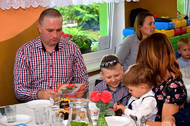 Moja Mama-Czarodziejka, mój Tata-Superbohater: Motylki dla ukochanych Rodziców
