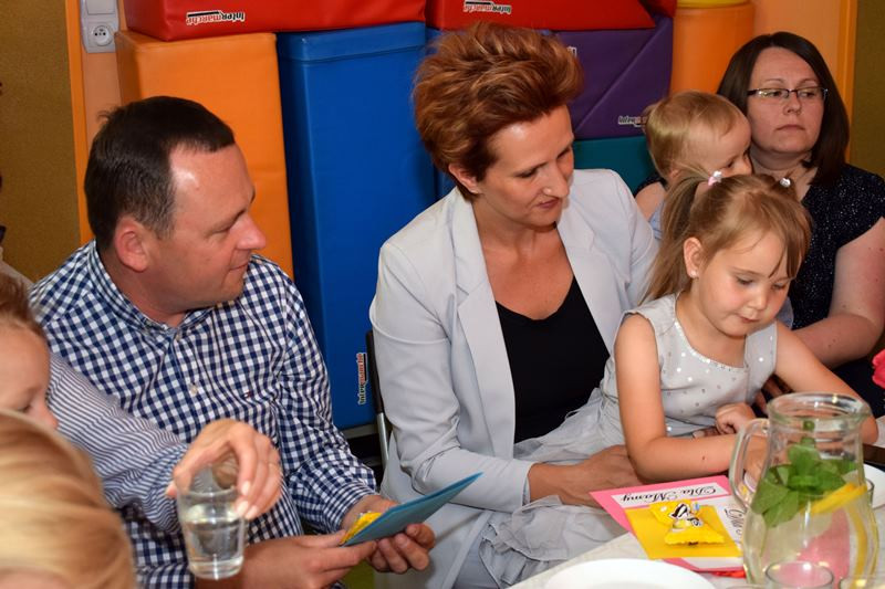 Moja Mama-Czarodziejka, mój Tata-Superbohater: Motylki dla ukochanych Rodziców
